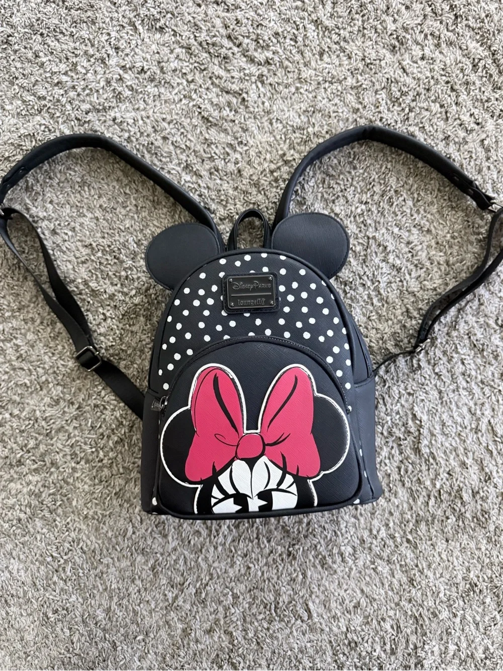 NWOT Disney Parks Loungefly Kids Black Backpack with Red Minnie Bow - Picture 2 of 7